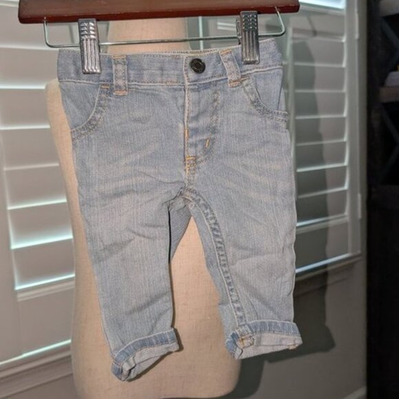 🐲3 FOR $9🦄 Carter's Elastic Waist Light Wash RInse Cuffed Leg Jeans Pants Girl - Picture 1 of 2